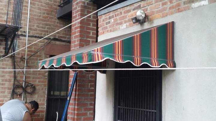 Stylish Shade, Ultimate Comfort – Retractable Awnings for Any Space!